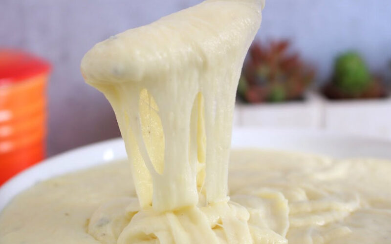 Purê de queijo com batata