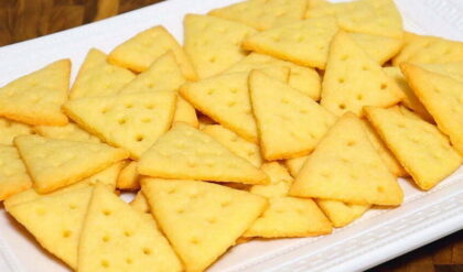 Biscoitos Salgados de Queijo Caseiros