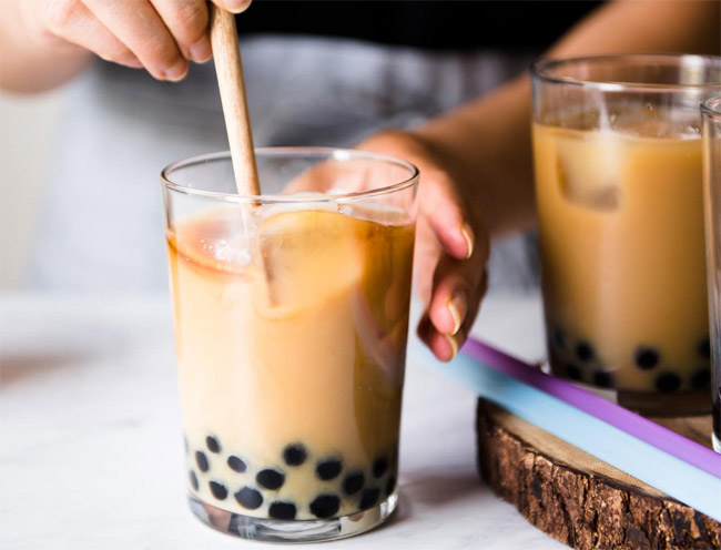 O que é Bubble Tea, o chá de bolhas no Doodle do Google - Canaltech