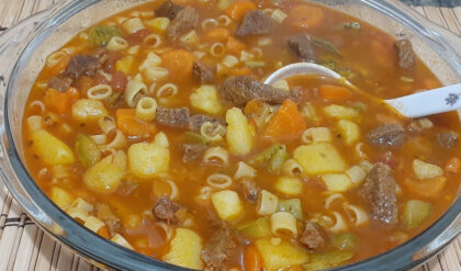 Sopa de Macarrão com Legumes